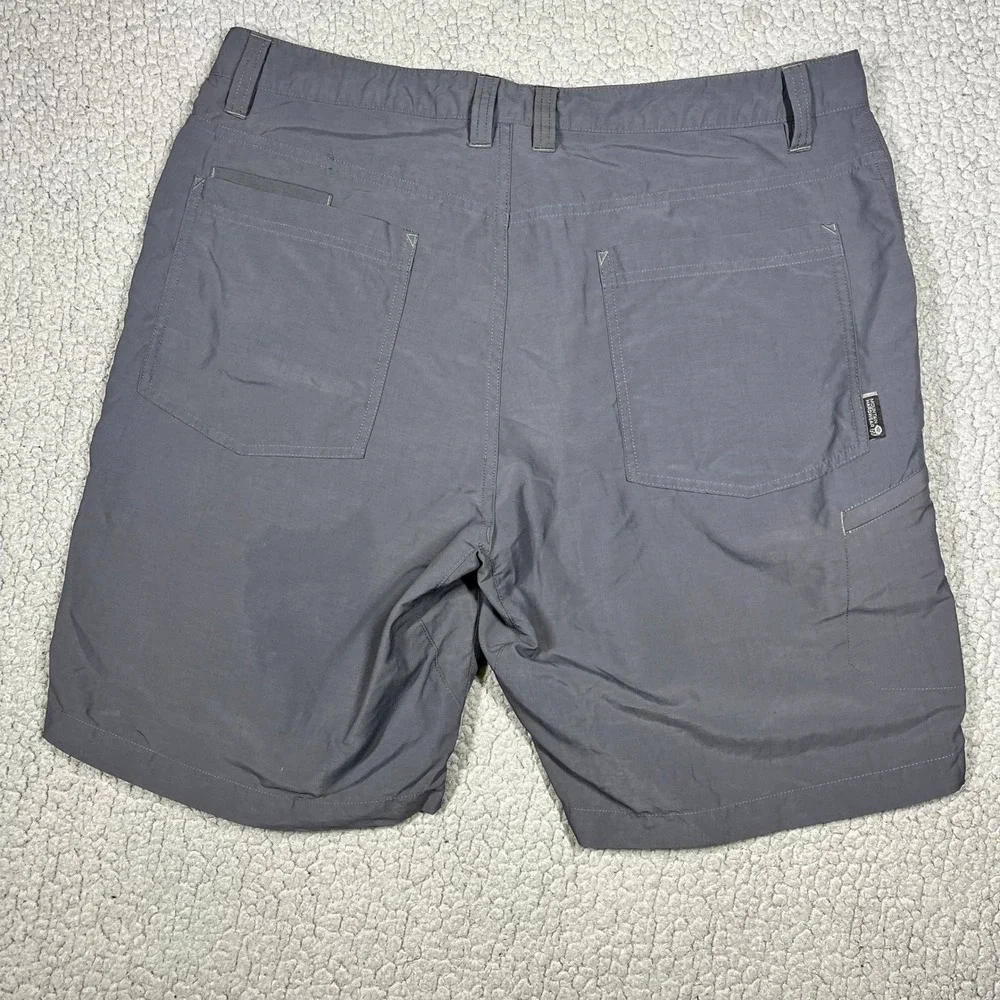 Mountain Hardwear Mens Hiking Shorts Gray Size 34 Nylon Cargo Outdoor OM7074